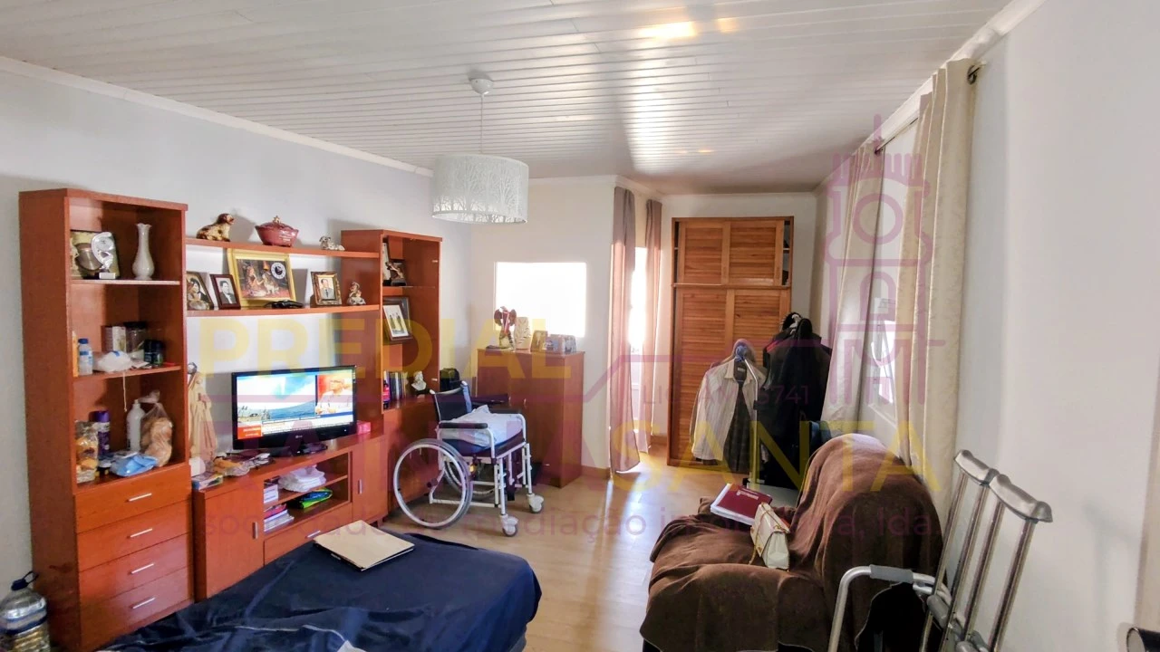 Moradia T3 para Venda em Dois Portos e Runa Foto 5