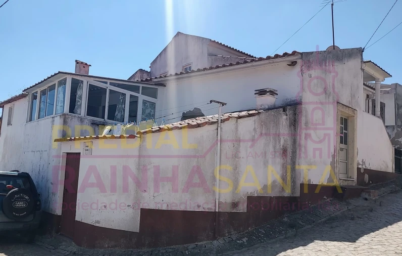 Moradia T3 para Venda em Dois Portos e Runa Foto 13