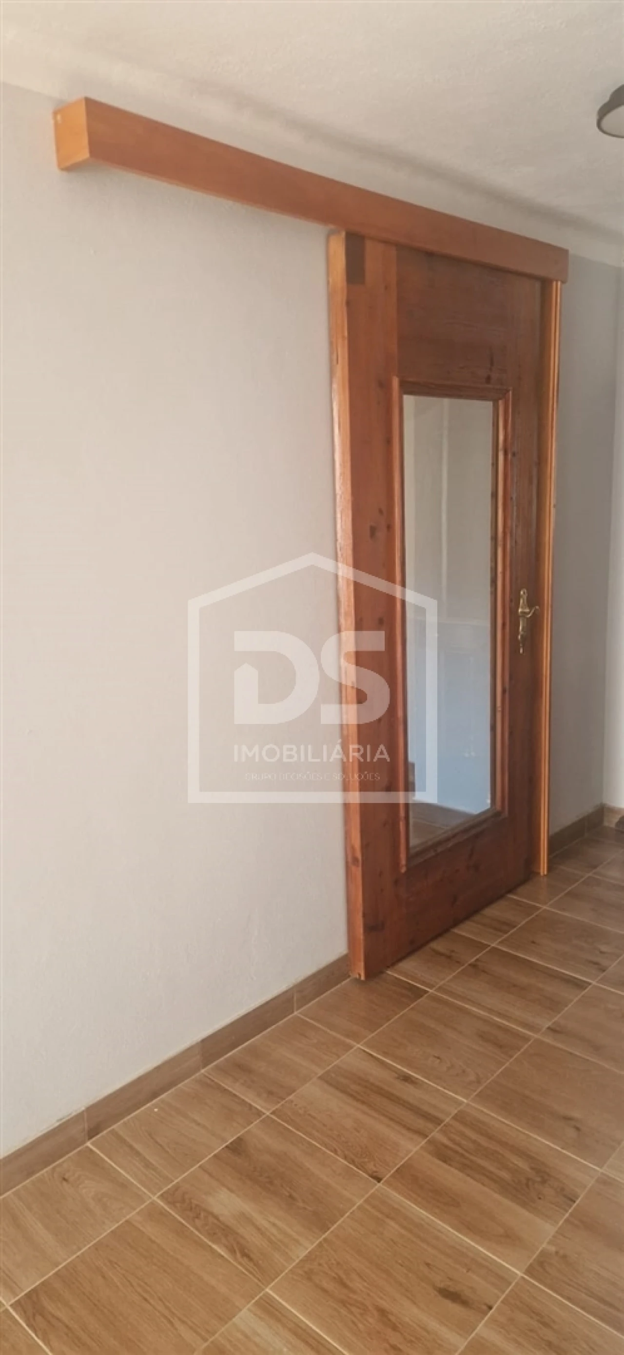 Moradia T3 para Venda em Currelos, Papízios e Sobral Foto 16