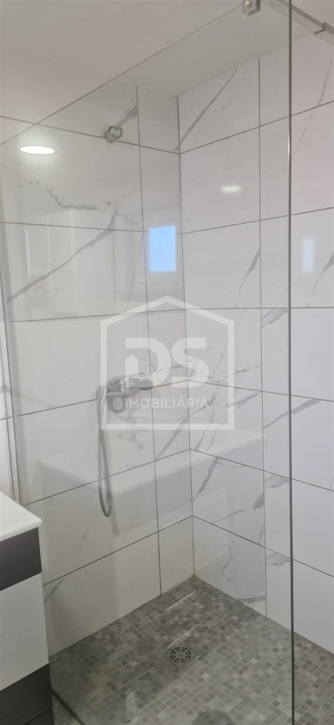 Moradia T3 para Venda em Currelos, Papízios e Sobral Foto 19