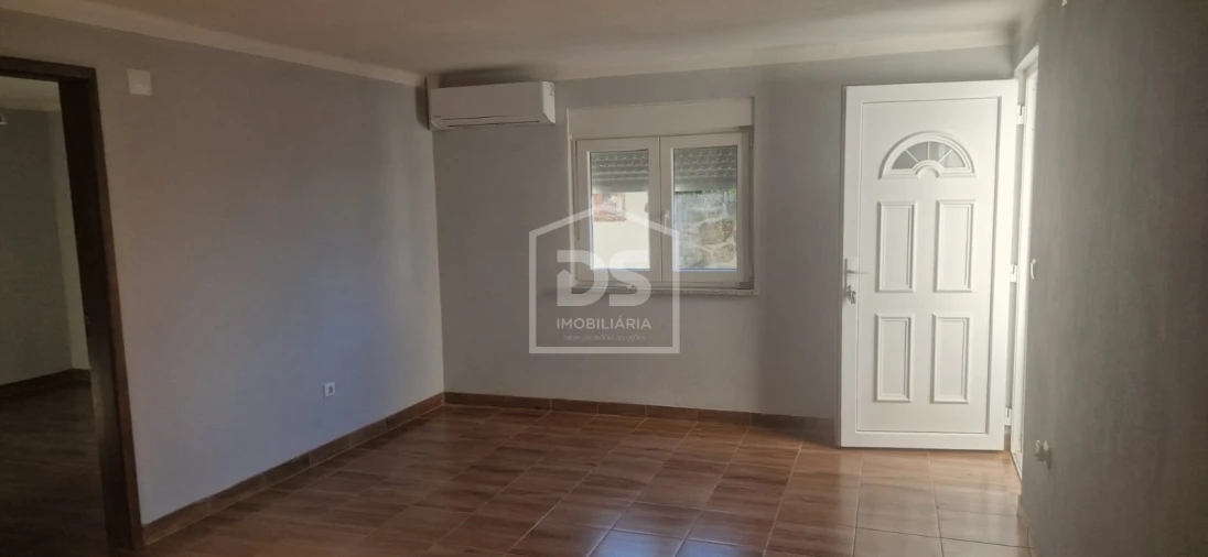 Moradia T3 para Venda em Currelos, Papízios e Sobral Foto 10