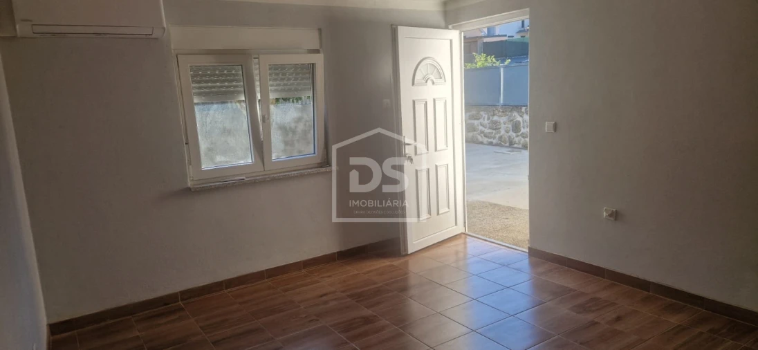 Moradia T3 para Venda em Currelos, Papízios e Sobral Foto 29