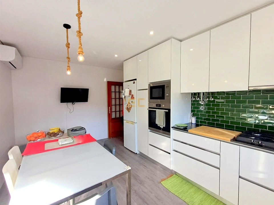 Moradia T5 para Venda em Tavarede Foto 16