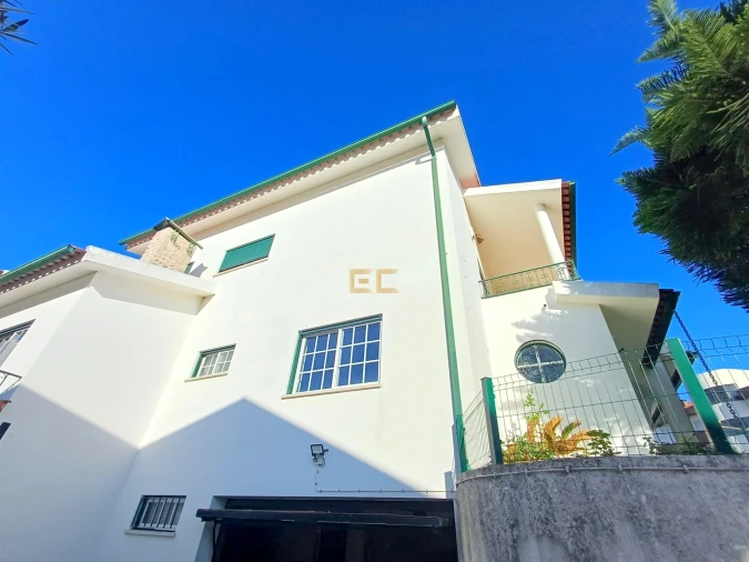 Moradia T5 para Venda em Tavarede Foto 45