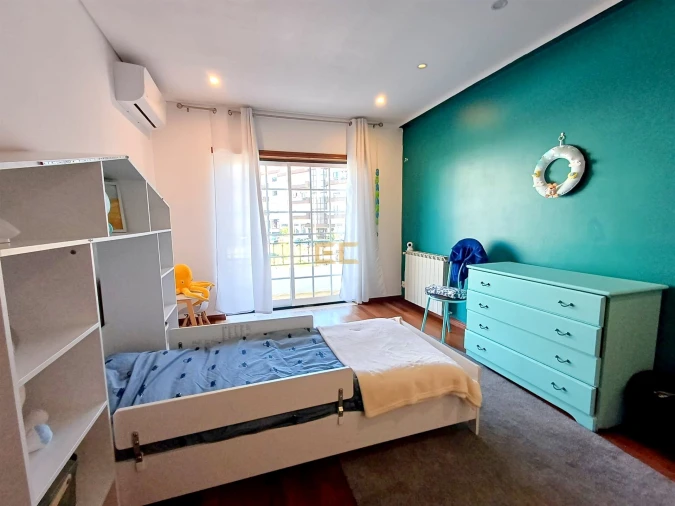 Moradia T5 para Venda em Tavarede Foto 40