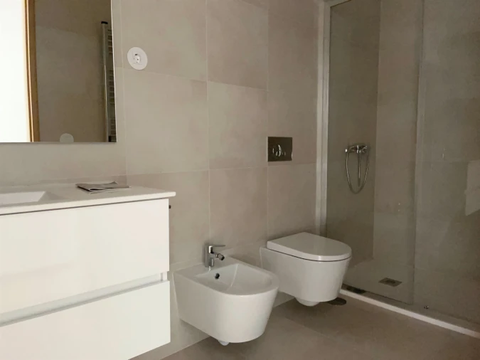 Apartamento T1 para Arrendamento em Viseu Foto 7