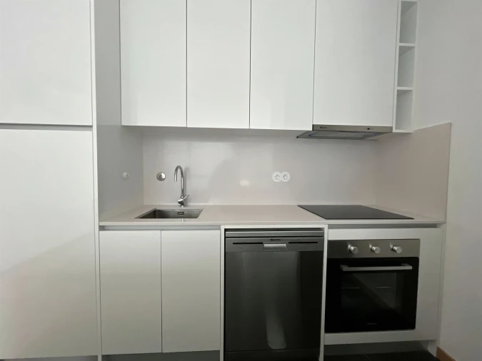 Apartamento T1 para Arrendamento em Viseu Foto 6