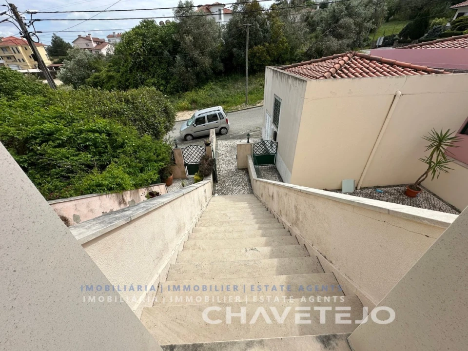 Moradia T3 para Venda em São João Baptista e Santa Maria dos Olivais Foto 21