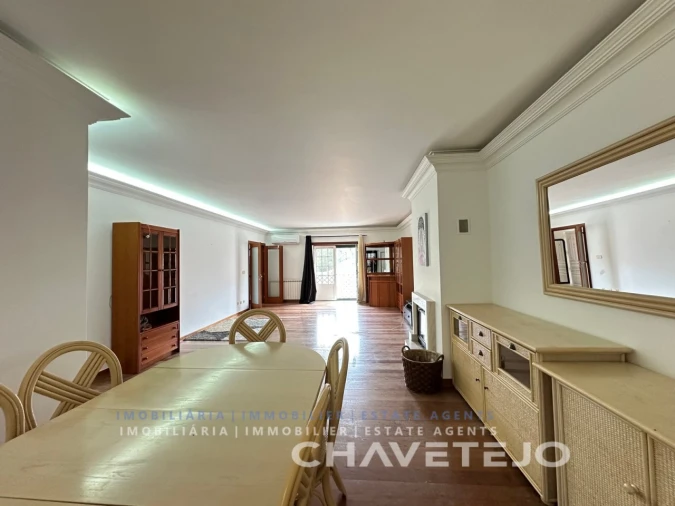 Moradia T3 para Venda em São João Baptista e Santa Maria dos Olivais Foto 10