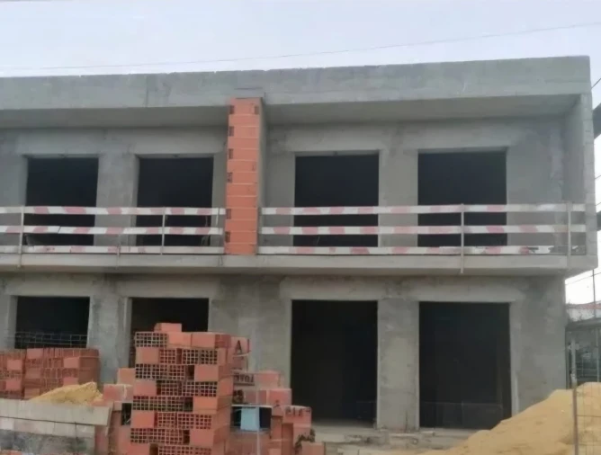 Moradia T4 para Venda em Fernao Ferro Foto 3