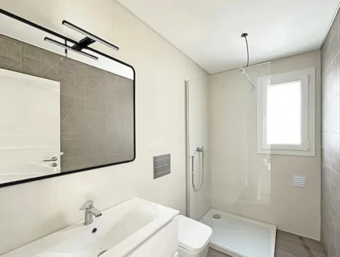 Moradia T4 para Venda em Fernao Ferro Foto 6