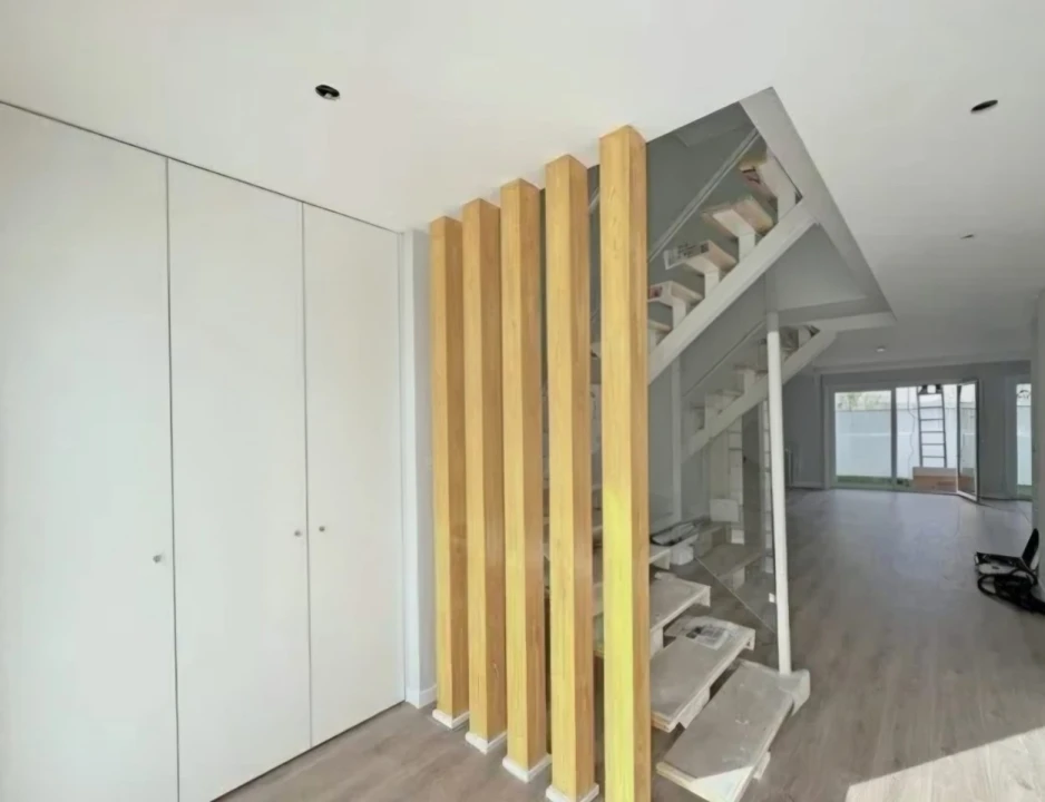 Moradia T4 para Venda em Fernao Ferro Foto 11