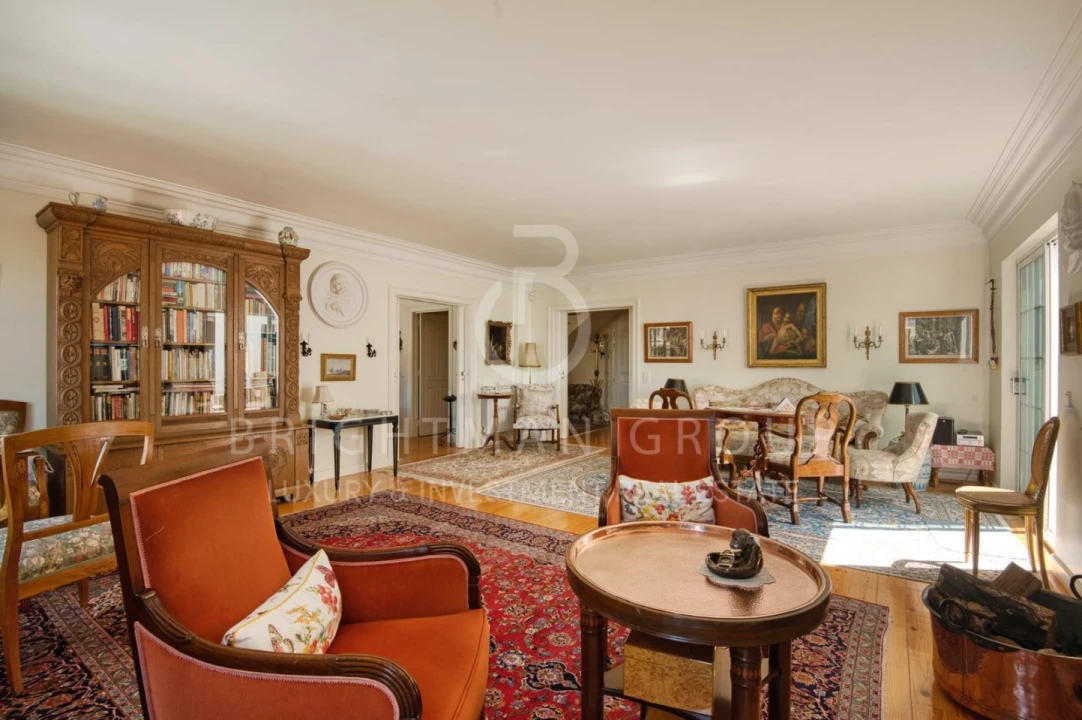 Apartamento T6 para Venda em Cascais e Estoril Foto 2