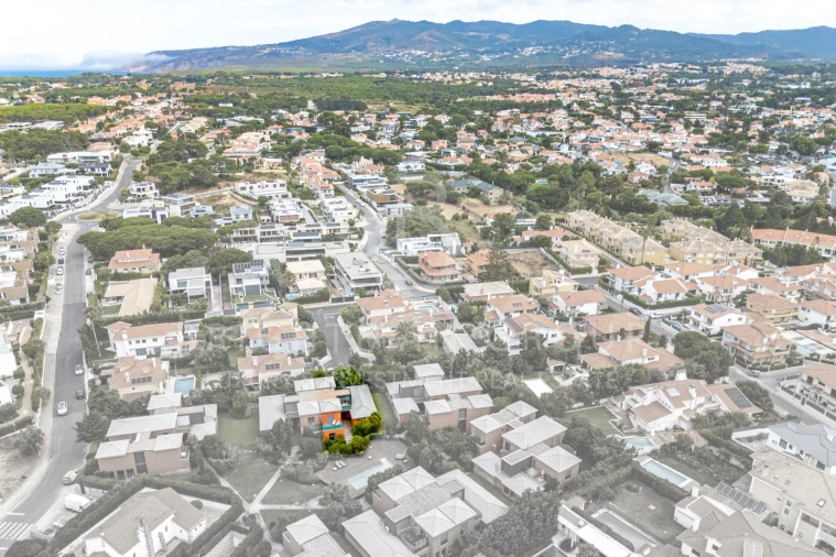 Moradia T3 para Venda em Cascais e Estoril Foto 37