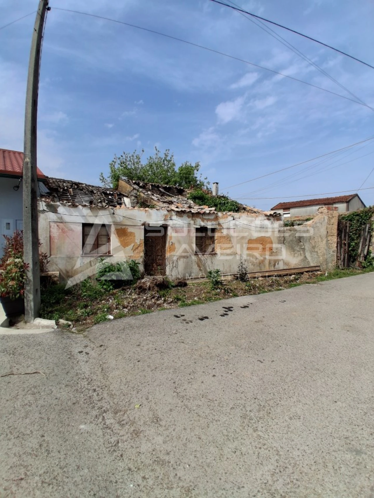 Moradia T2 para Venda em Avelãs de Cima Foto 5