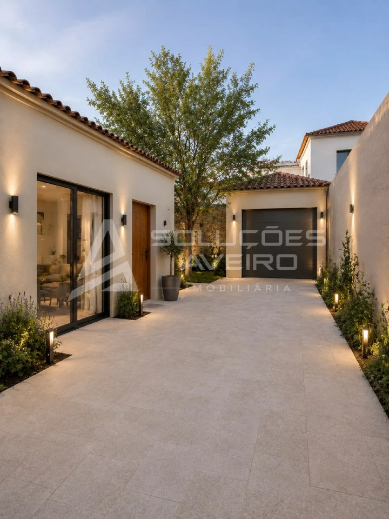 Moradia T2 para Venda em Avelãs de Cima Foto 2