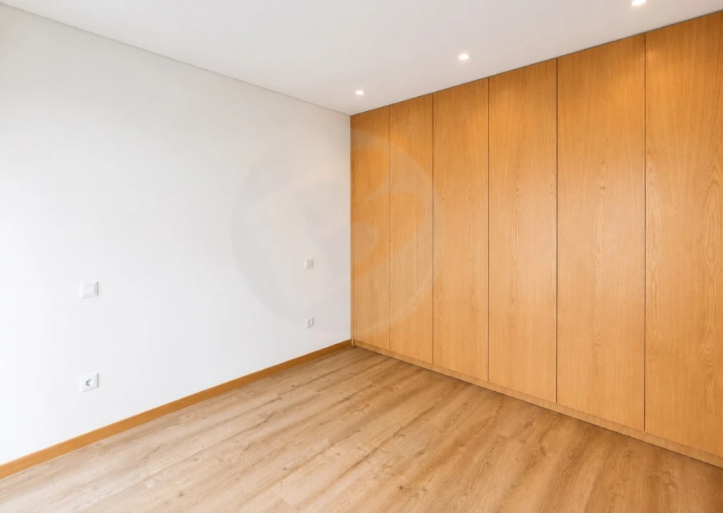 Apartamento T1 para Venda em Vila do Conde Foto 8