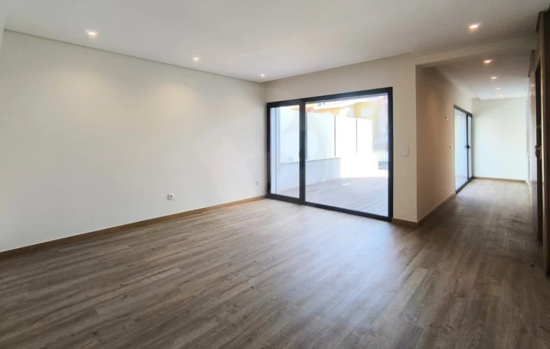 Apartamento T1 para Venda em Vila do Conde Foto 3