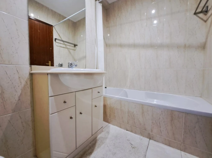 Apartamento T1 para Arrendamento em Apúlia e Fão Foto 11