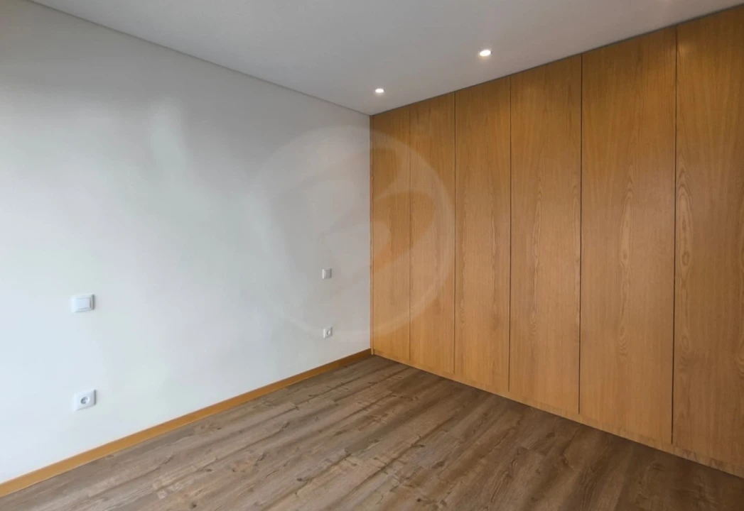 Apartamento T1 para Venda em Vila do Conde Foto 7