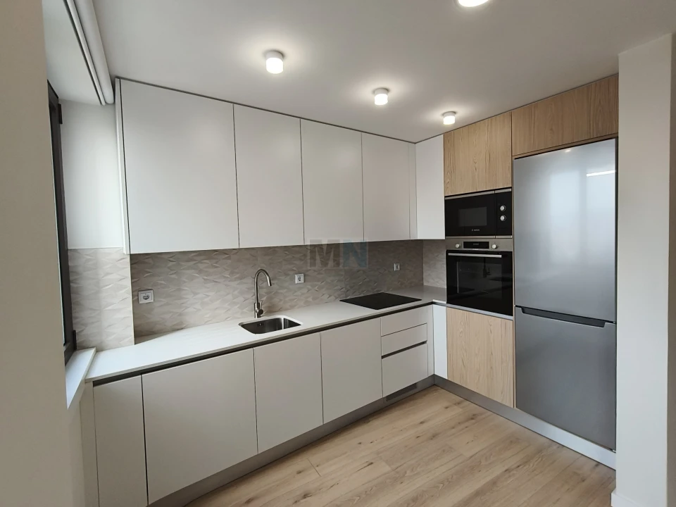 Apartamento T2 para Venda em Sé Nova, Santa Cruz, Almedina e São Bartolomeu Foto 10