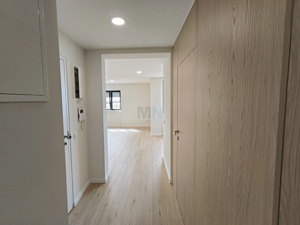 Apartamento T2 para Venda em Sé Nova, Santa Cruz, Almedina e São Bartolomeu Foto 3