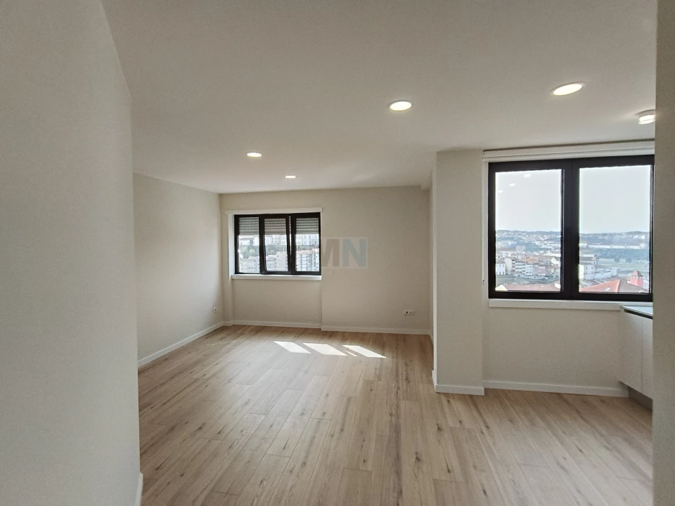 Apartamento T2 para Venda em Sé Nova, Santa Cruz, Almedina e São Bartolomeu Foto 4