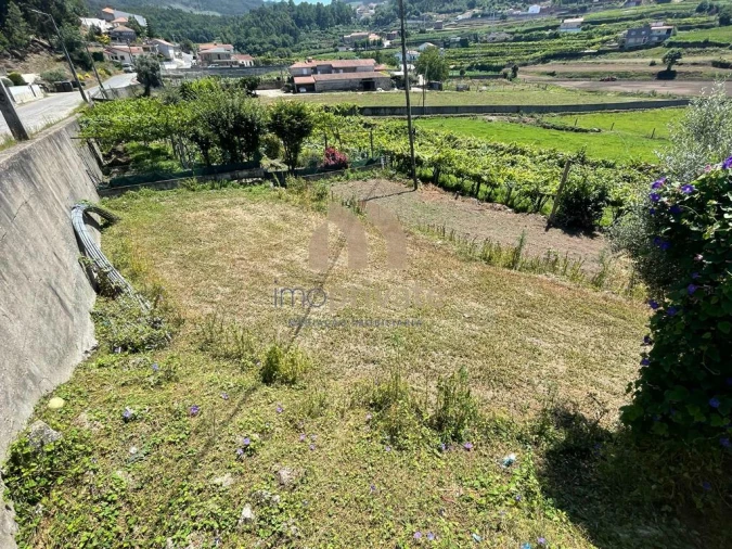 Terreno para Venda em Vilarinho Foto 6