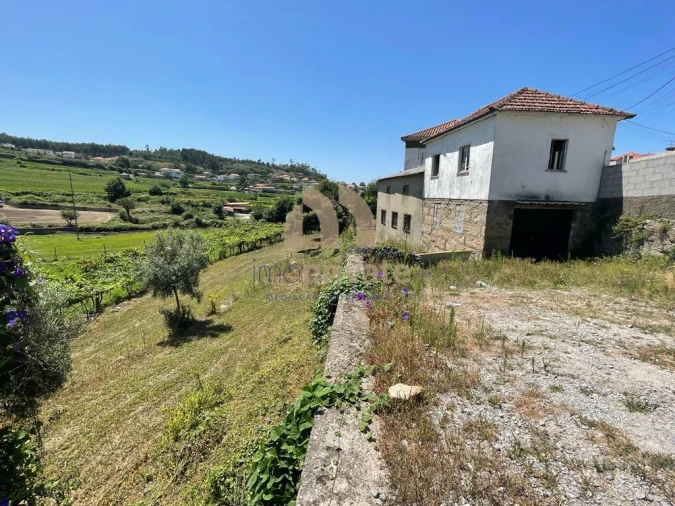 Terreno para Venda em Vilarinho Foto 8