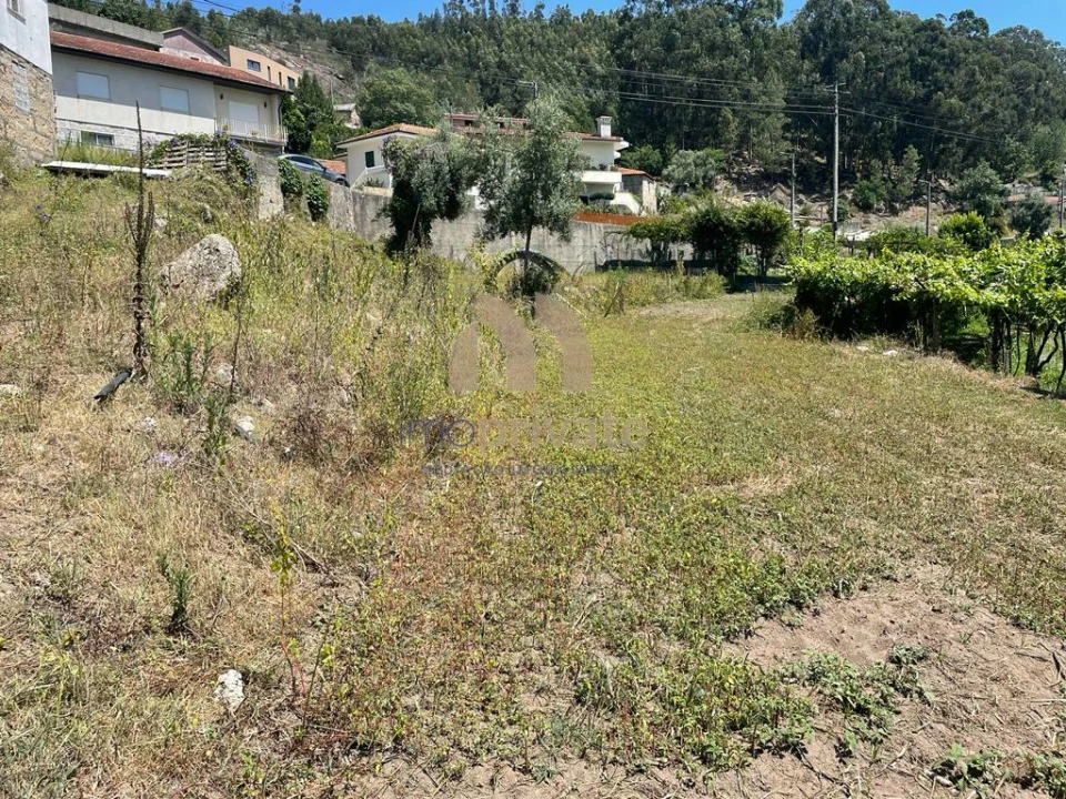 Terreno para Venda em Vilarinho Foto 11