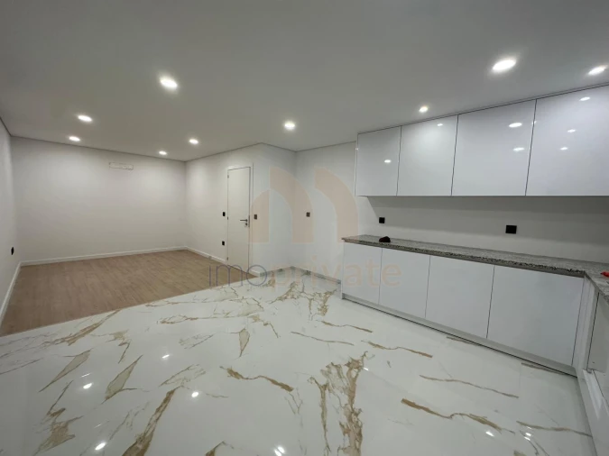 Apartamento T3 para Venda em Lustosa e Barrosas (Santo Estêvão) Foto 3