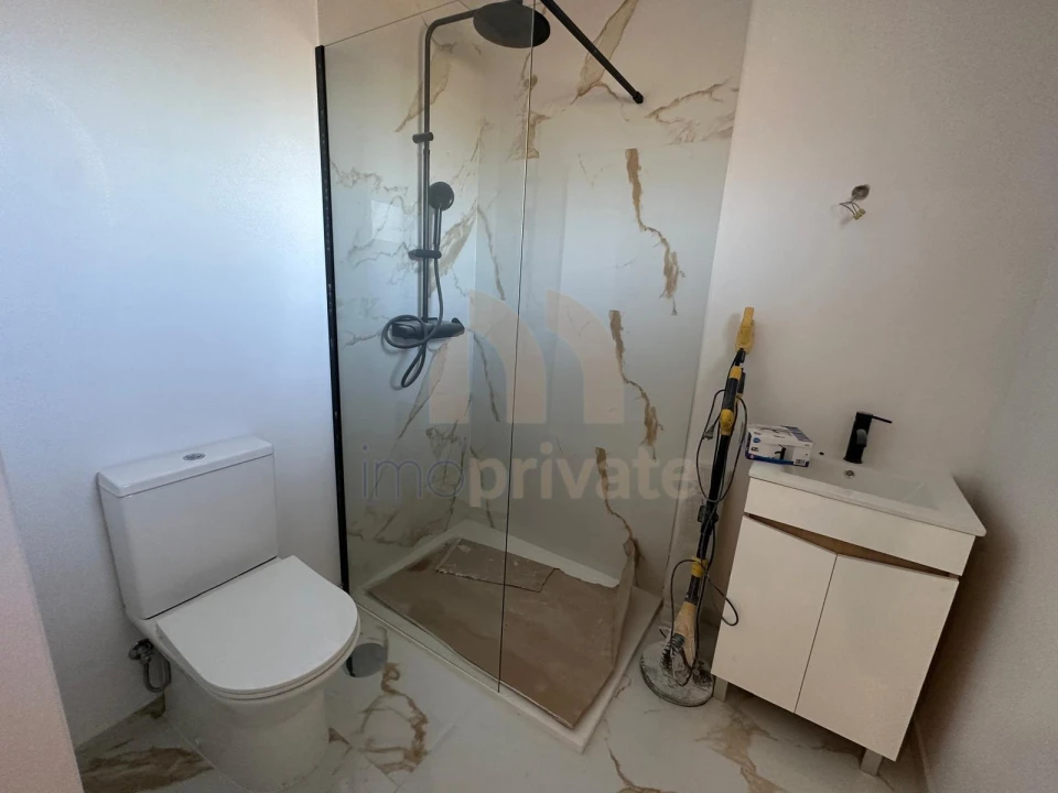 Apartamento T2 para Venda em Lustosa e Barrosas (Santo Estêvão) Foto 7