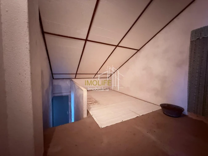 Moradia T3 para Venda em Mora Foto 16