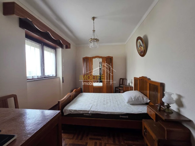 Moradia T3 para Venda em Mora Foto 3