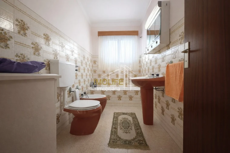 Moradia T3 para Venda em Mora Foto 11