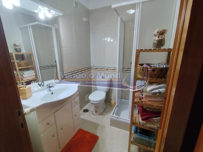 Apartamento T2 para Venda em Benavente Foto 8