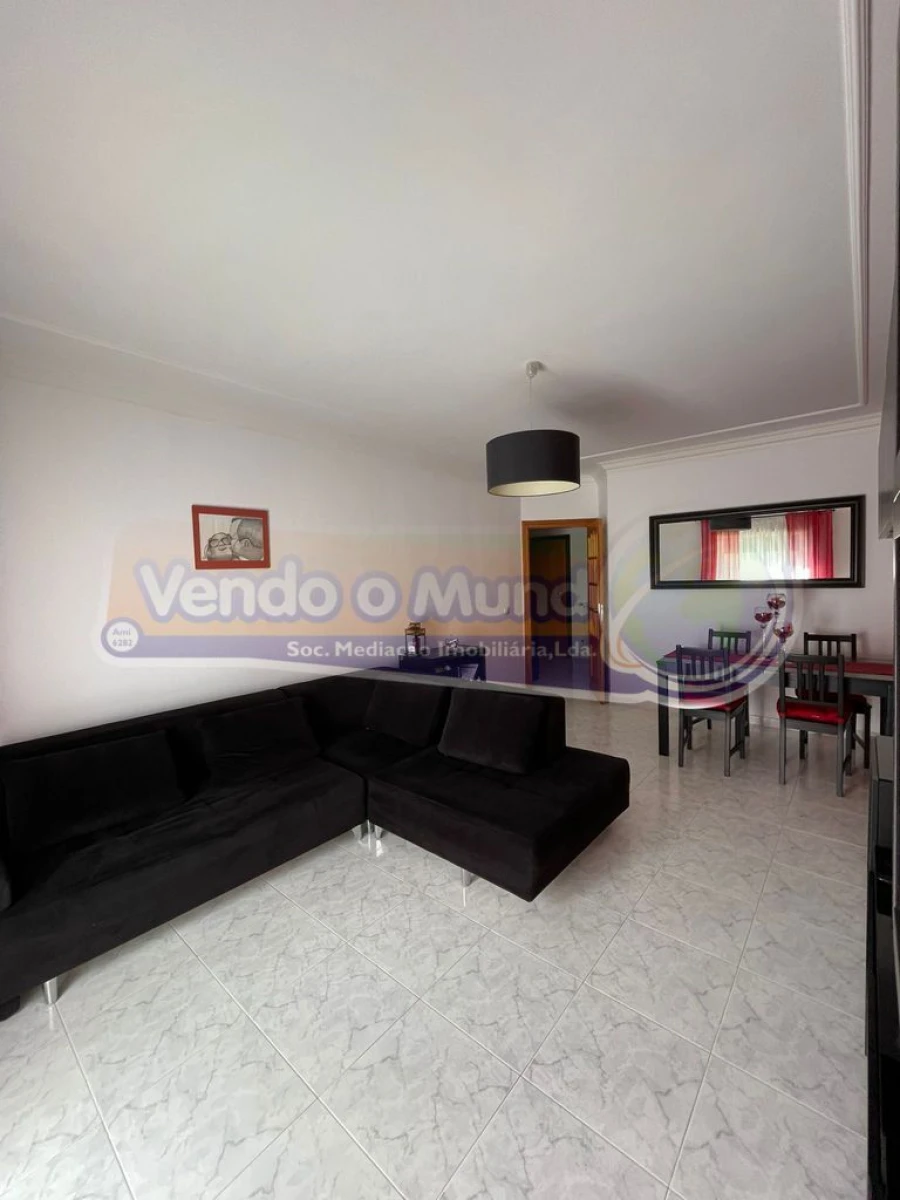 Apartamento T2 para Venda em Benavente Foto 11