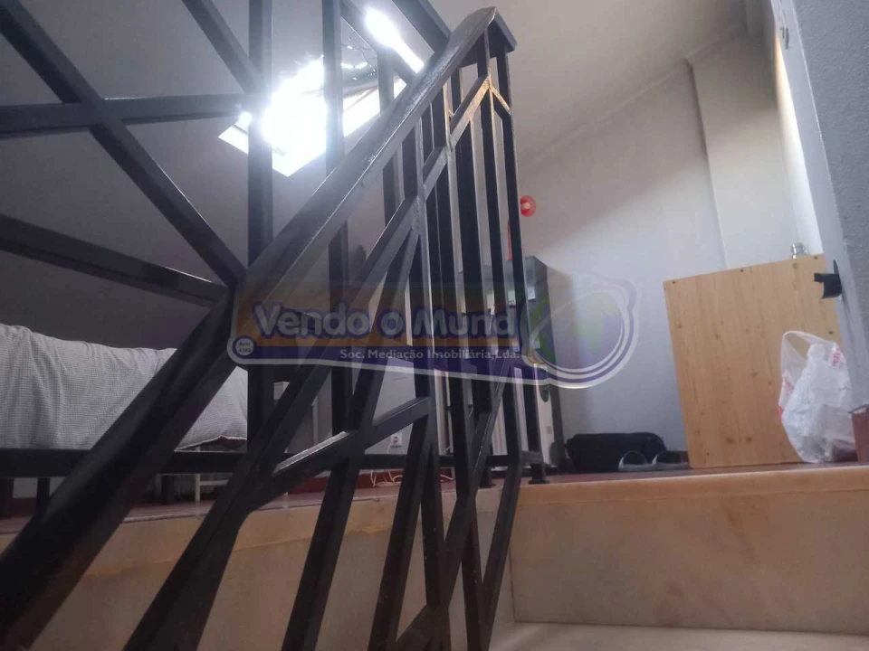 Apartamento T5 para Venda em Benavente Foto 6