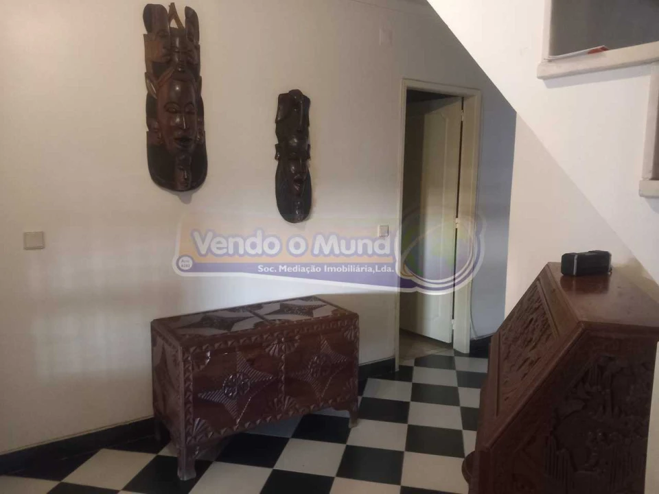 Apartamento T5 para Venda em Benavente Foto 4