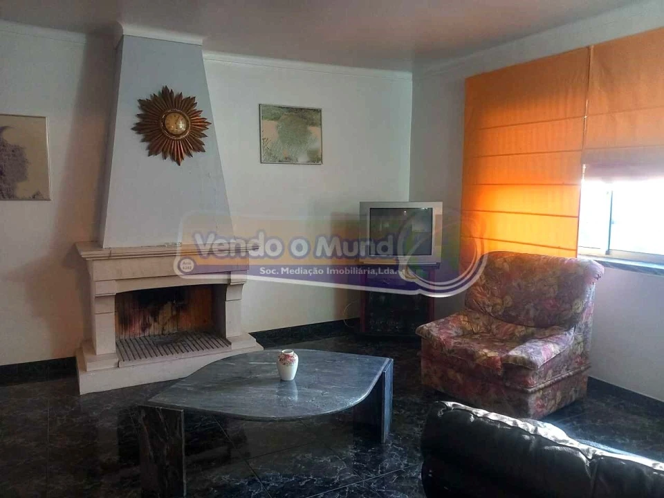 Apartamento T5 para Venda em Benavente Foto 12