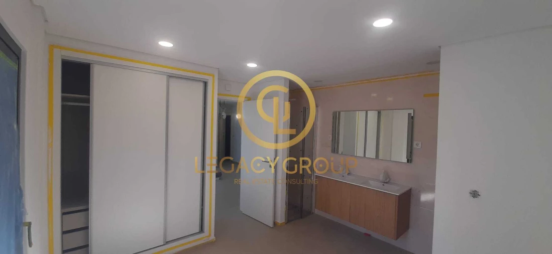 Apartamento T2 para Venda em Vila Real de Santo Antonio Foto 15