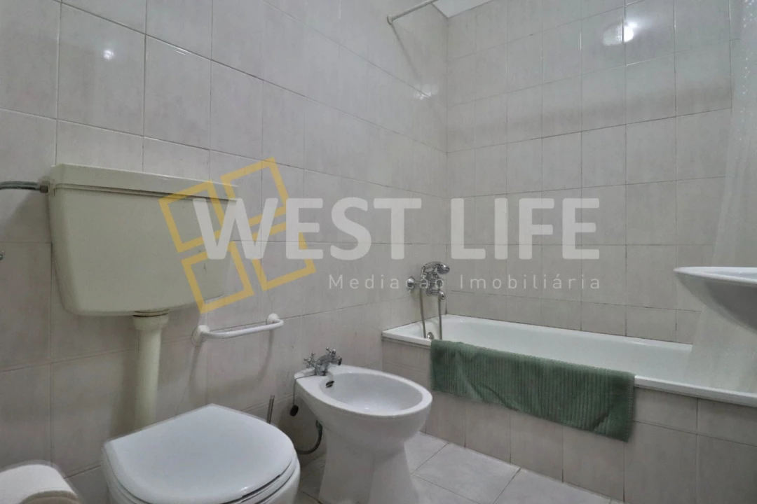 Apartamento T1 para Venda em Peniche Foto 13