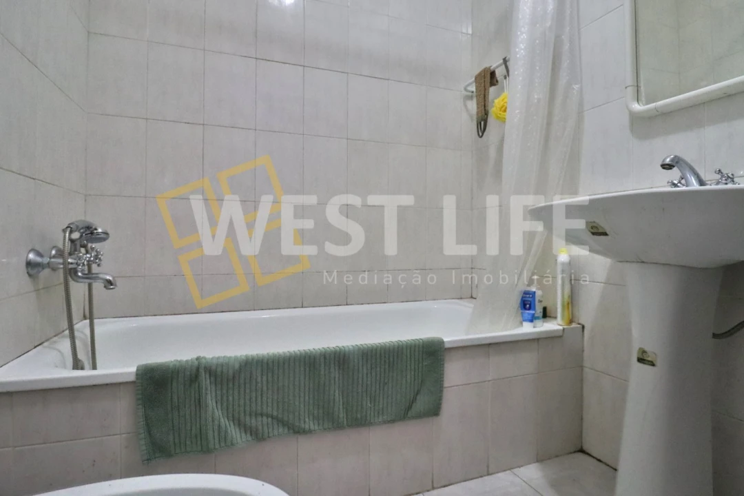 Apartamento T1 para Venda em Peniche Foto 14