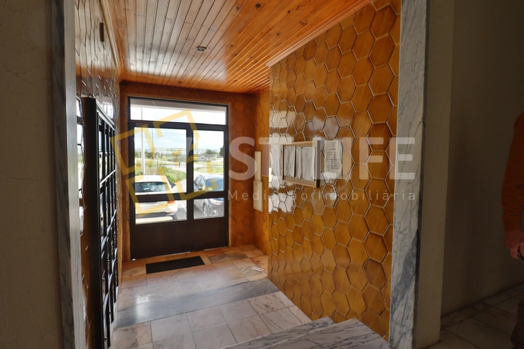 Apartamento T1 para Venda em Peniche Foto 16