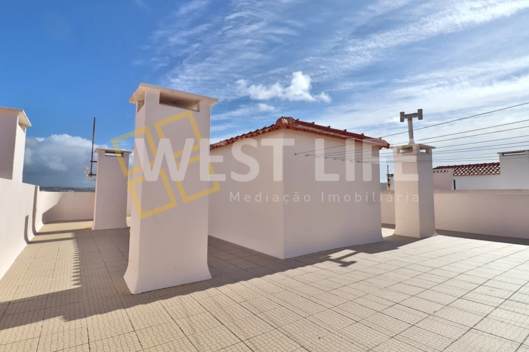 Apartamento T1 para Venda em Peniche Foto 17