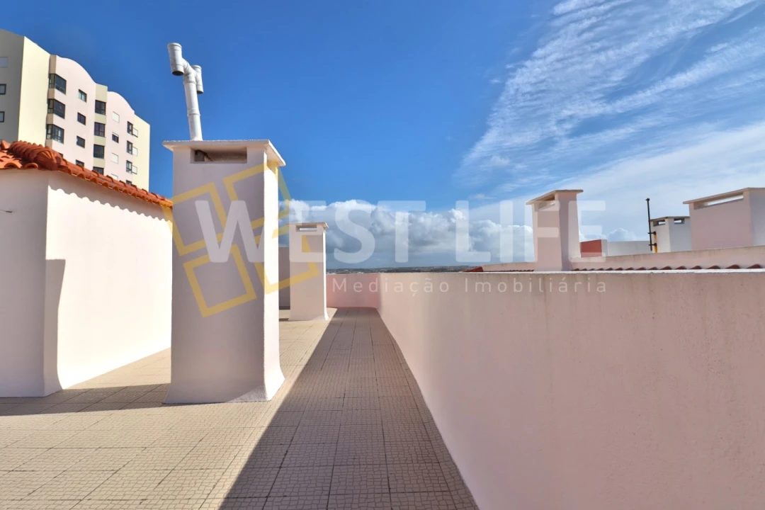 Apartamento T1 para Venda em Peniche Foto 18