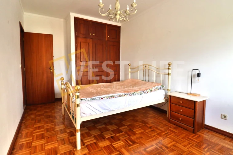 Apartamento T1 para Venda em Peniche Foto 10