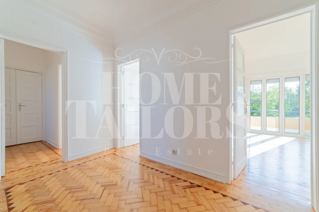 Apartamento T3 para Arrendamento em São Vicente Foto 2