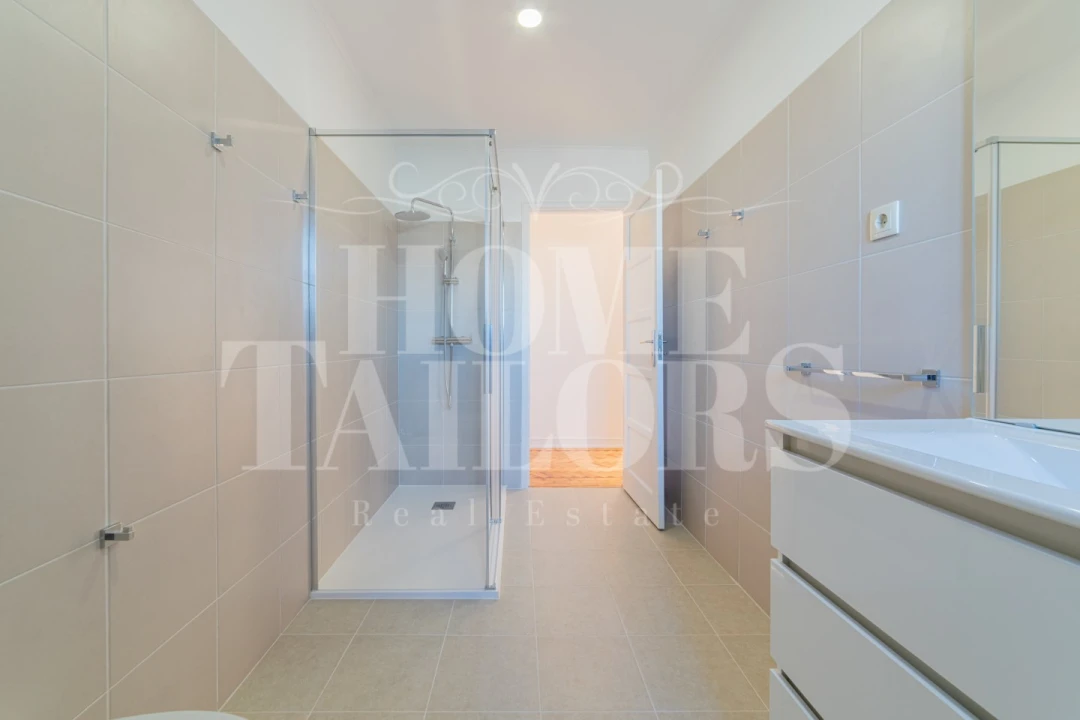 Apartamento T3 para Arrendamento em São Vicente Foto 14