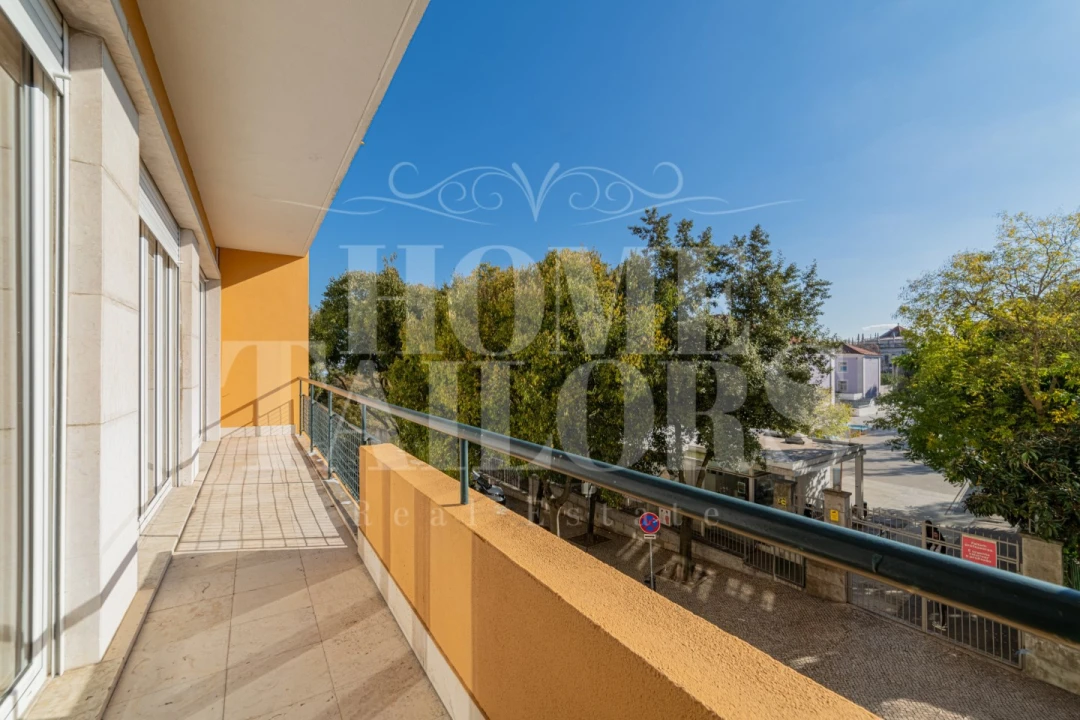 Apartamento T3 para Arrendamento em São Vicente Foto 12